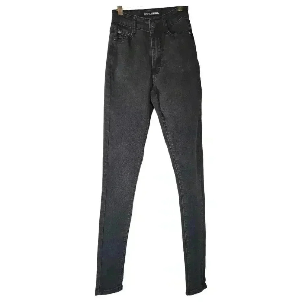 Fashion Nova High Waisted Black Wash Skinny Jeans Stretchy Sexy Denim Size 0 - Picture 3 of 9